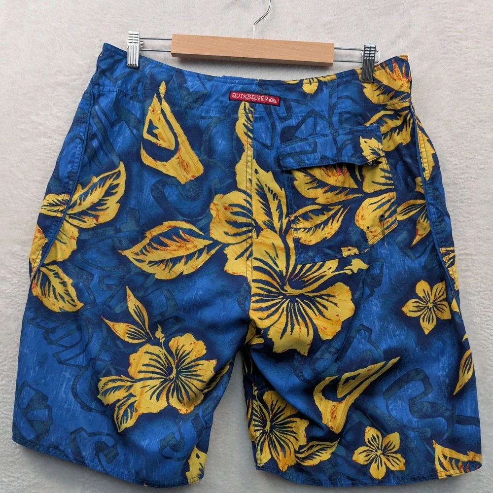 VTG Quiksilver Board Shorts Mens 35 Blue Yellow Floral Hibiscus Surf Relaxed Y2K